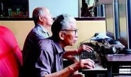 00后老大爷爆料新闻报道,真实与虚构的碰撞