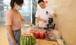魏县网红吃瓜事件真相揭秘,揭秘背后真相与争议